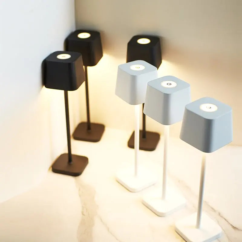 LW™ Portable Table Lamp