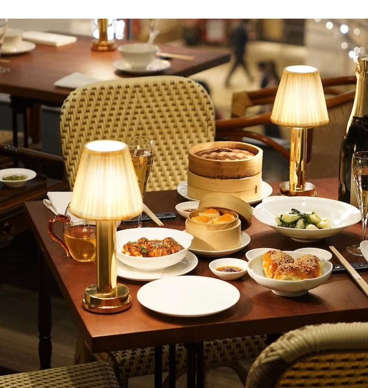 LW™ Cordless Table Lamp